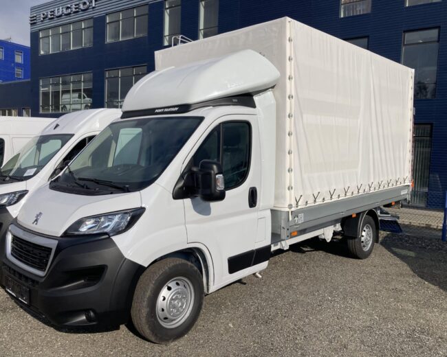 Peugeot boxer s hydraulickou plošinou