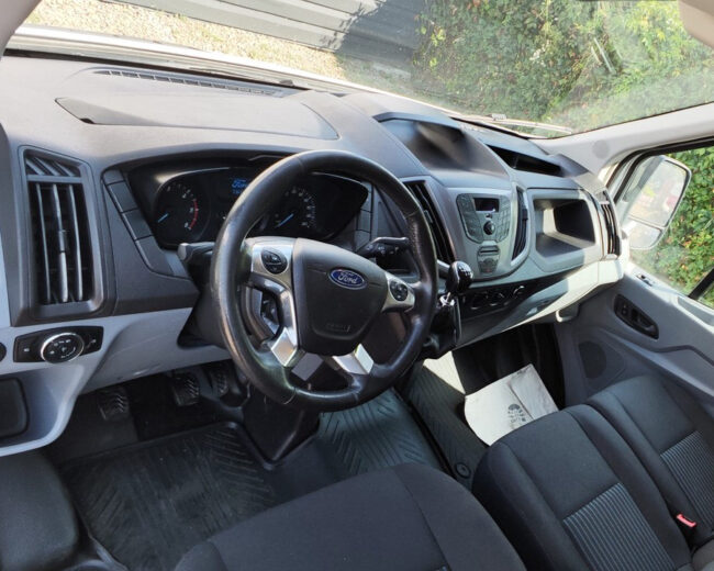 Ford tranzit